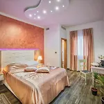 فندق Boutique Natka 4*