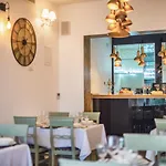 Boutique Natka فندق