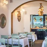 Boutique Natka 4*
