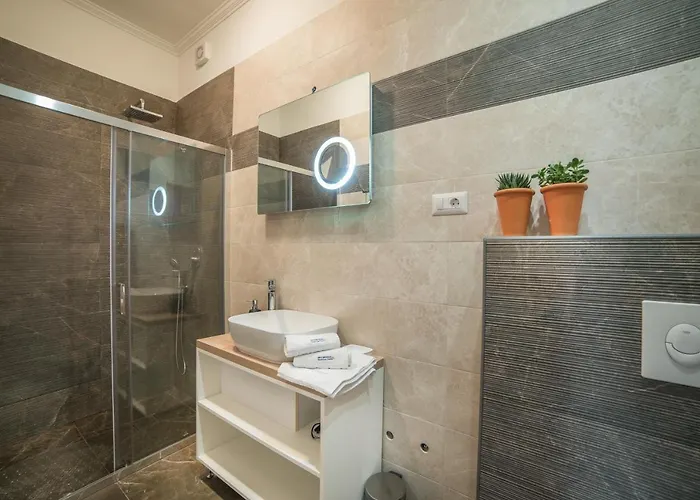 Boutique Natka 4*