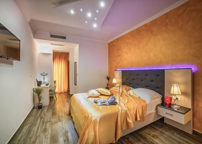 Boutique Natka 4*