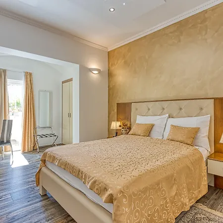 Boutique Natka 罗维尼